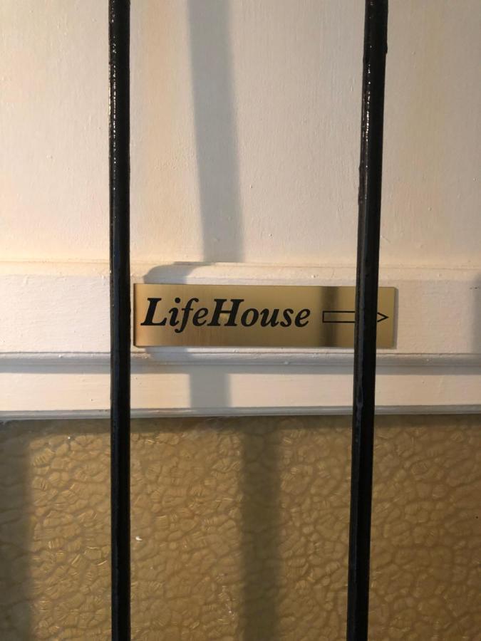 Апартаменты Lifehouse Cathedral * Free Parking* Superiorwifi* Альмерия Экстерьер фото